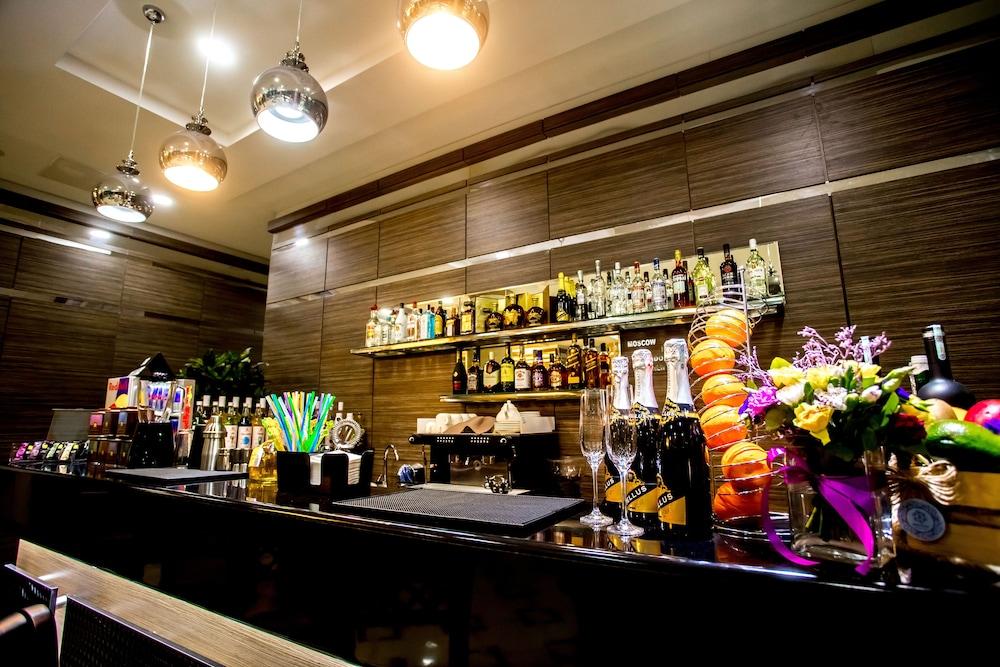 West Shine Hotel Baku Eksteriør bilde