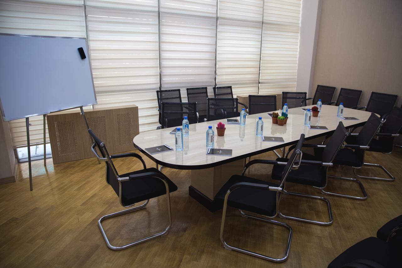 West Shine Hotel Baku Eksteriør bilde